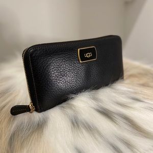 UGG Wallet